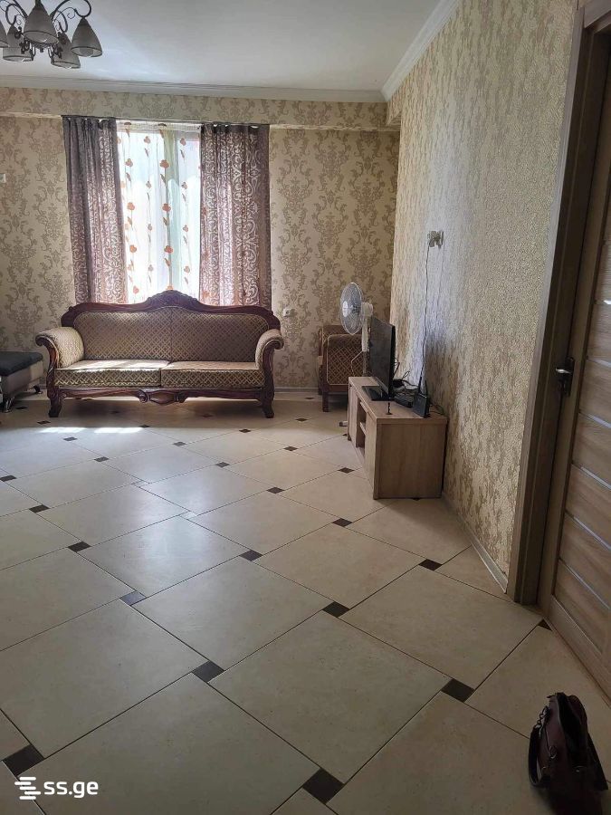 Mirian Mephe st. - 2 rooms