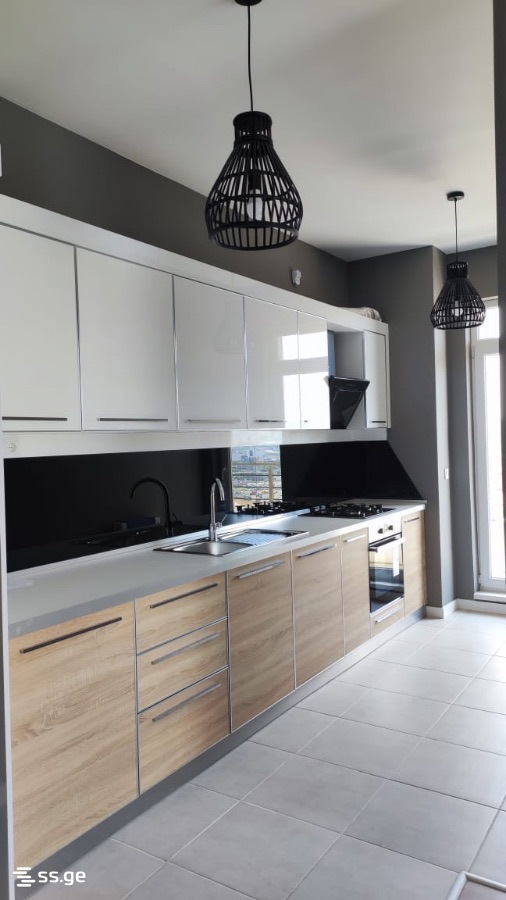 Bob walsh st. - 4 rooms