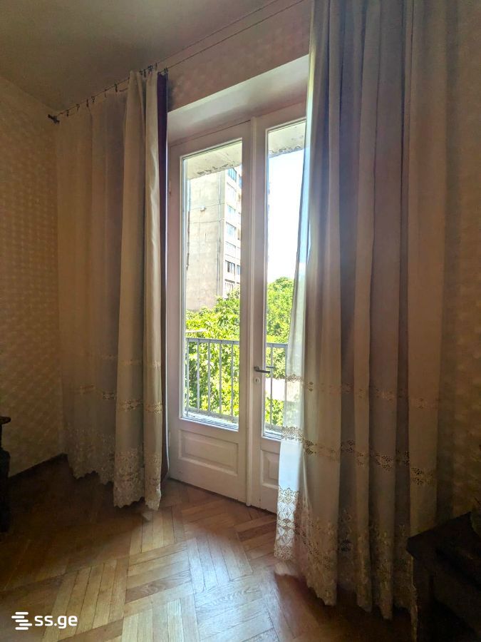 i. abashidze st. 50 - 4 rooms