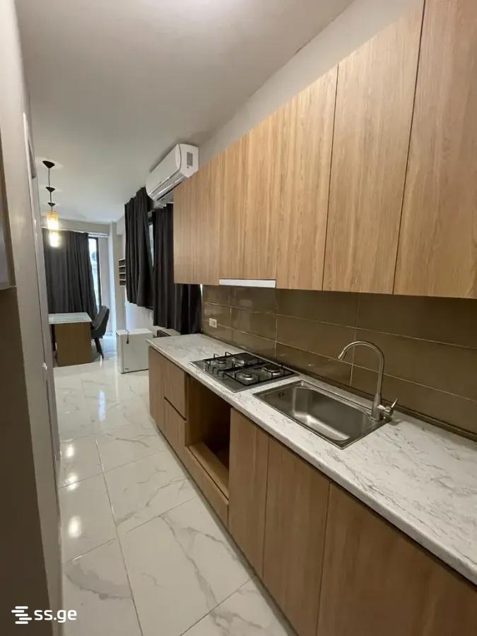 Beri Gabriel Salosi Ave. - 5 rooms
