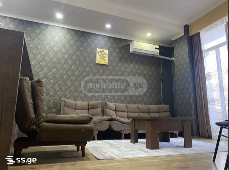 manjgaladze st. - 3 rooms