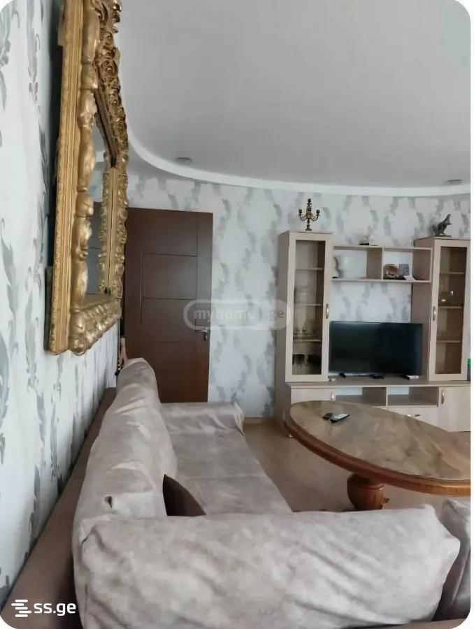 panaskerteli st. 18 - 3 rooms
