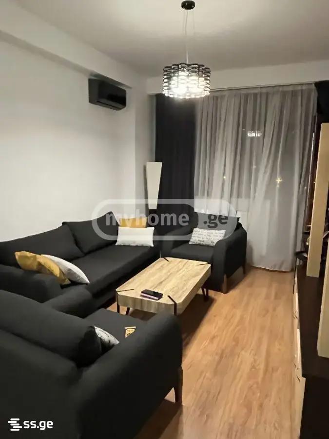 universiteti st. 2 - 2 rooms