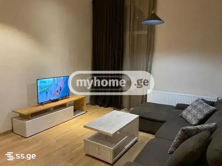 tamar mepe ave - 3 rooms