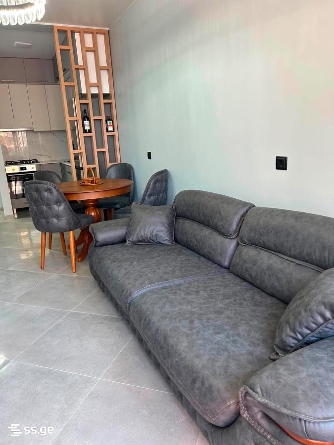 10 - 3 rooms