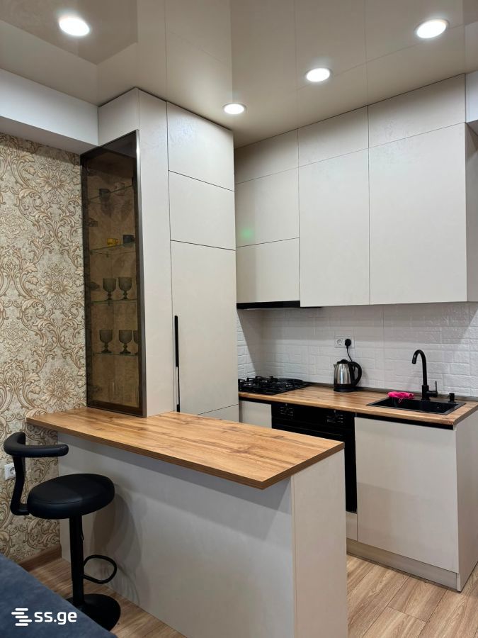Zurab Chachua st. - 3 rooms