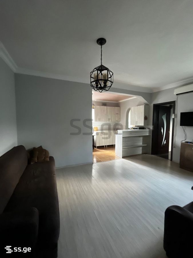 Adlia Street 45 - 2 rooms