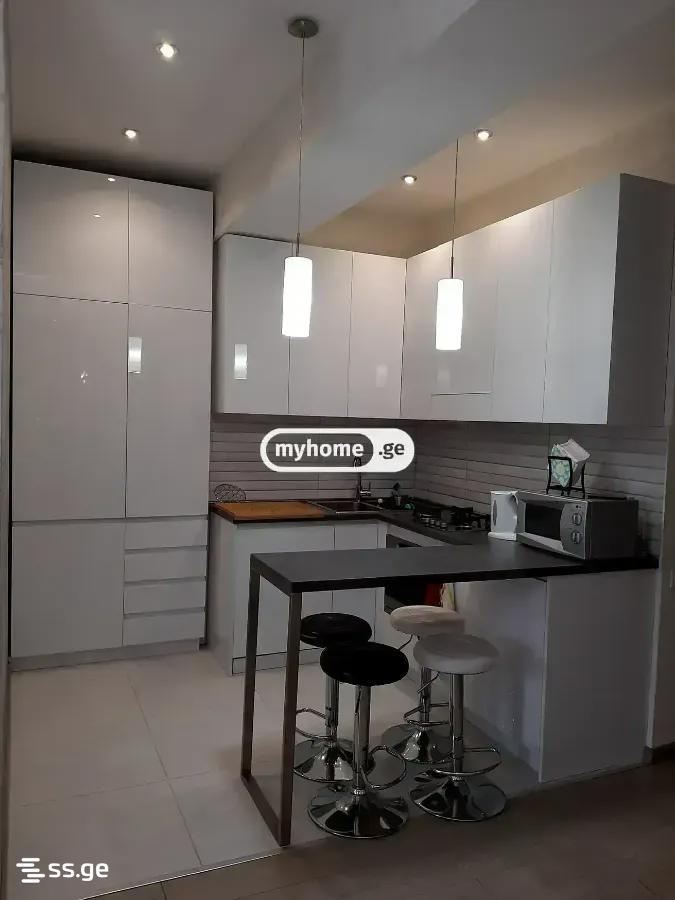 mindeli st. - 4 rooms