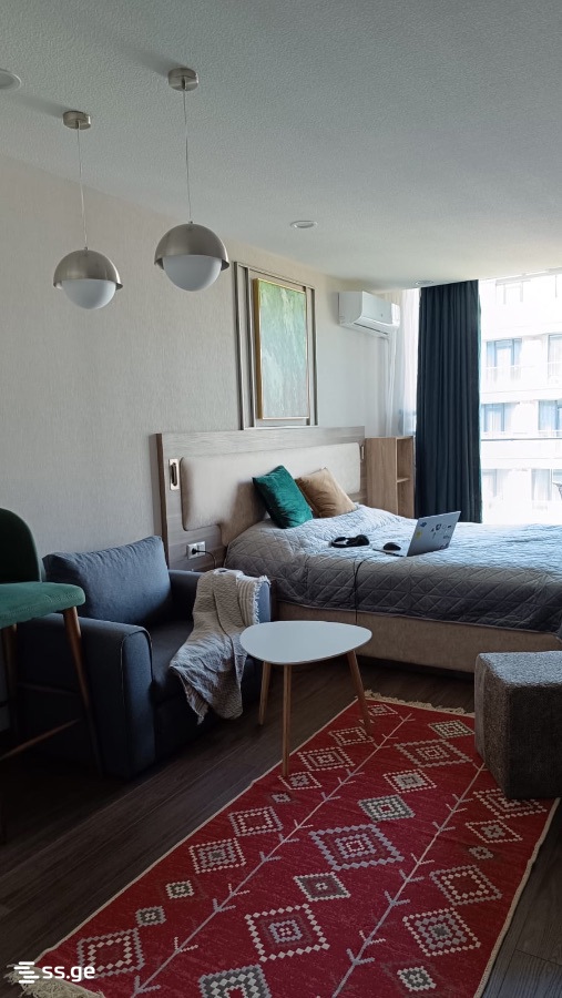 R. Nizharadze st. 18 - 1 rooms