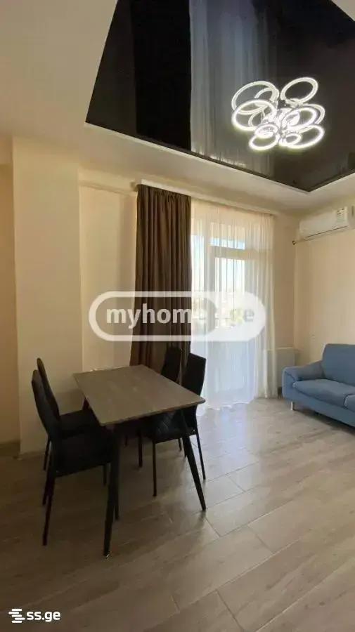 navtlugi st. 33 - 3 rooms