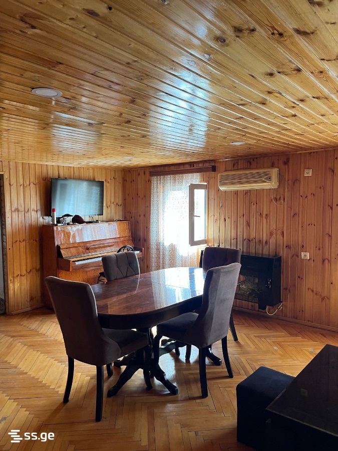 6 - 4 rooms