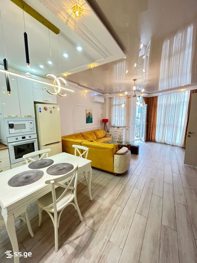 Sh. Inasaridze St. 7 - 3 rooms