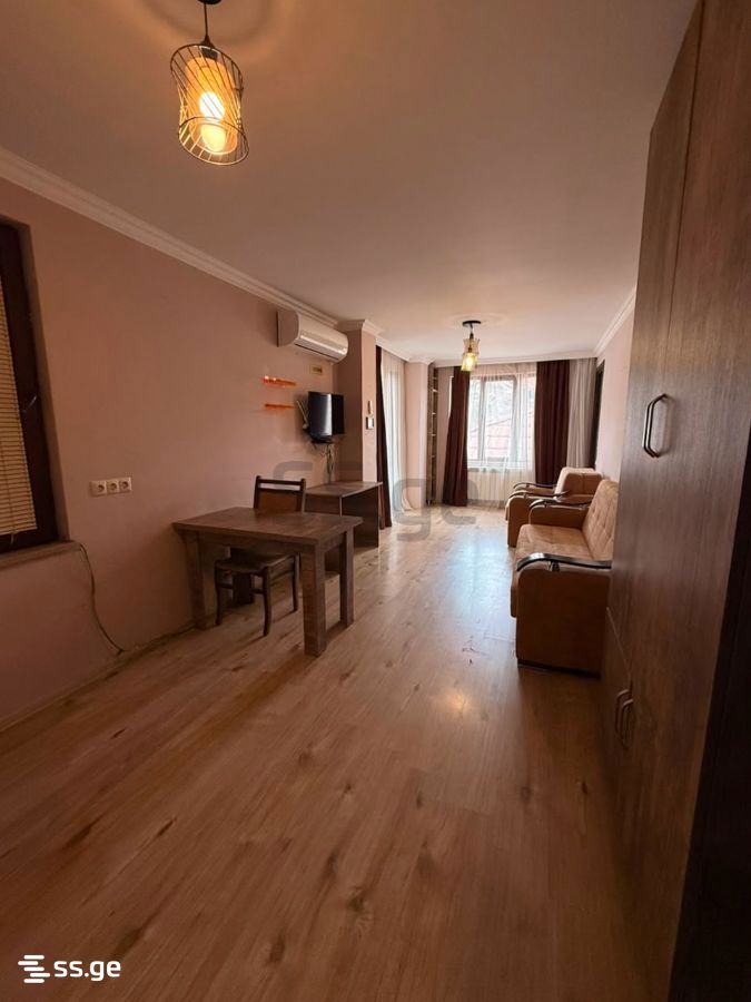 44 - 3 rooms