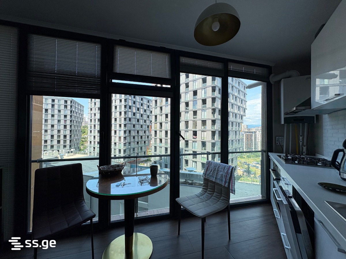 Avalishvili st. 8 - 3 rooms