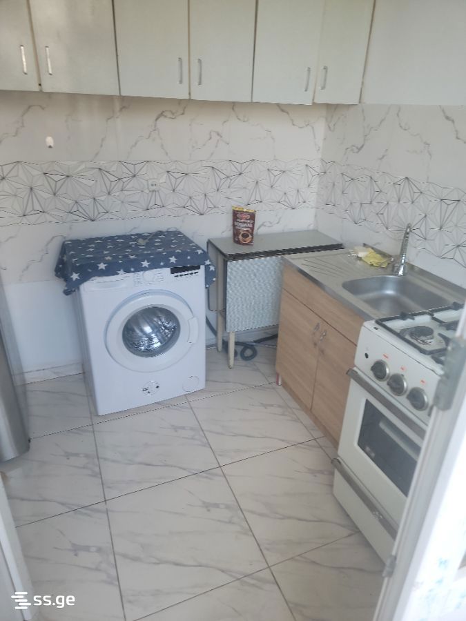 d. gamrekeli st. - 1 rooms