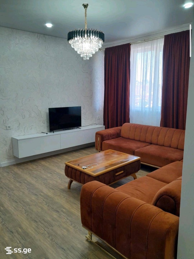 Adlia Street 112 - 3 rooms