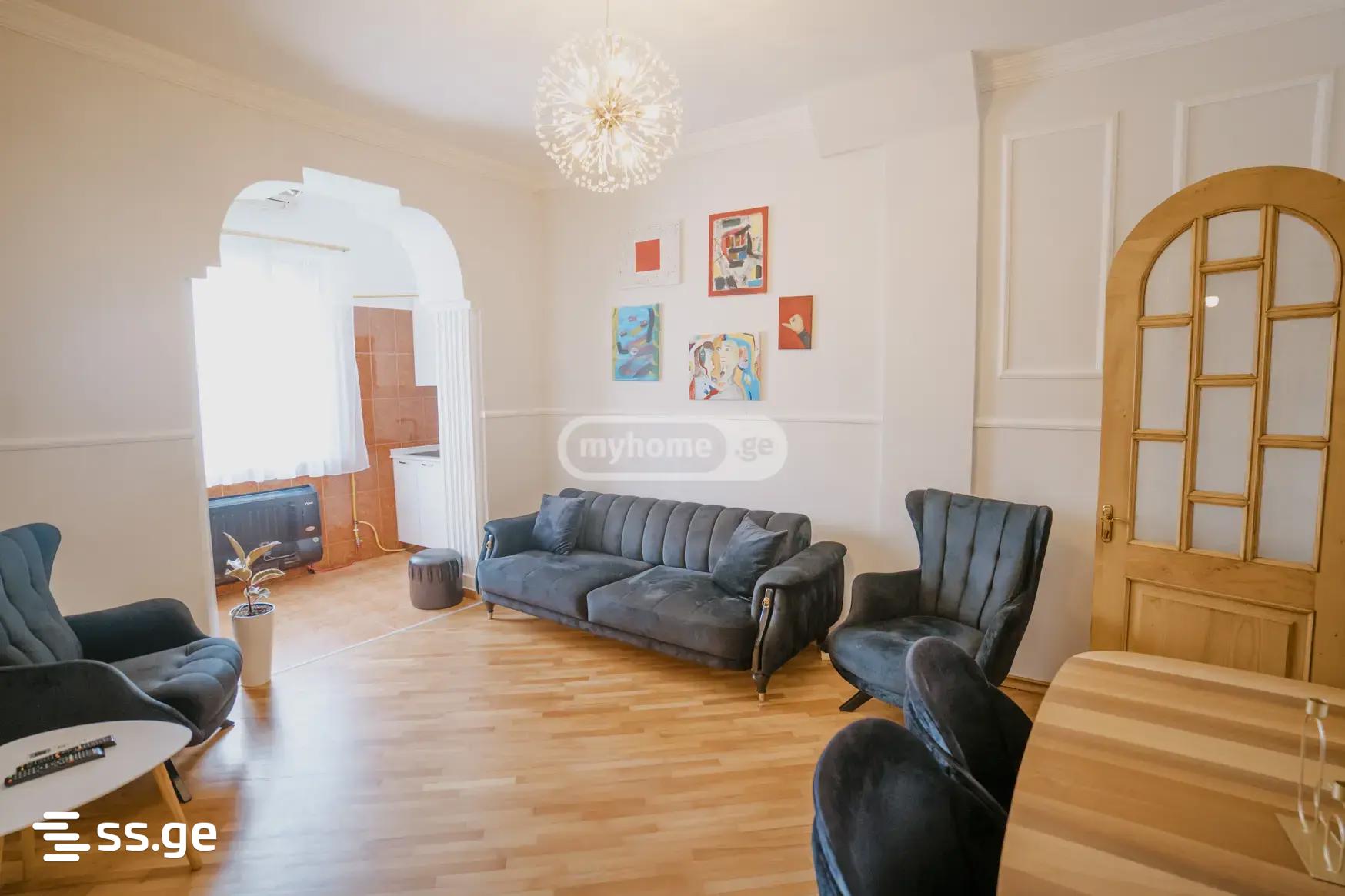 Sh. Rustaveli Ave. 59 - 3 rooms