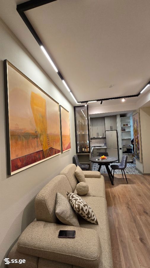 a.wereTlis avenue 117 - 3 rooms
