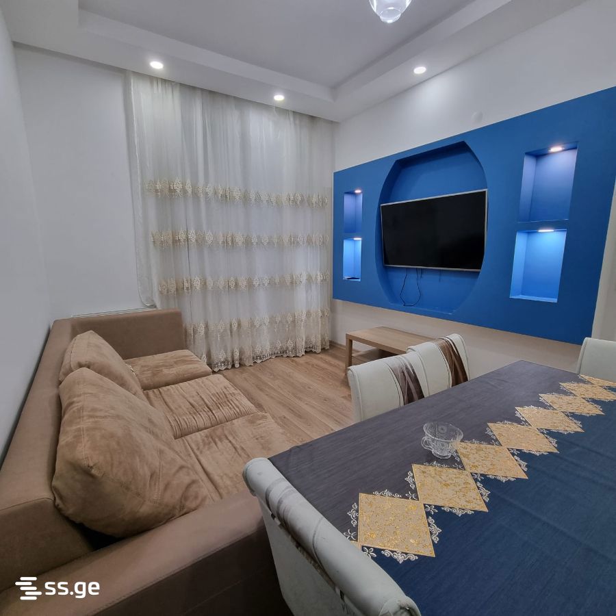 Bob walsh st. - 3 rooms