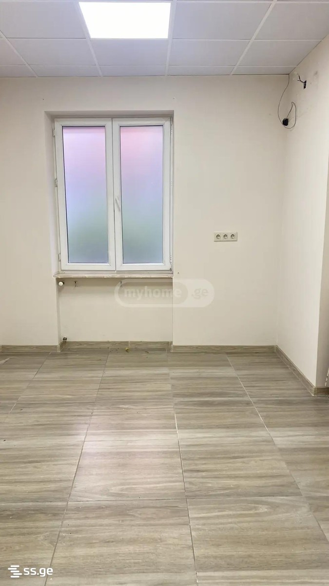 Haidar Abashidze Street 5 - 6 rooms