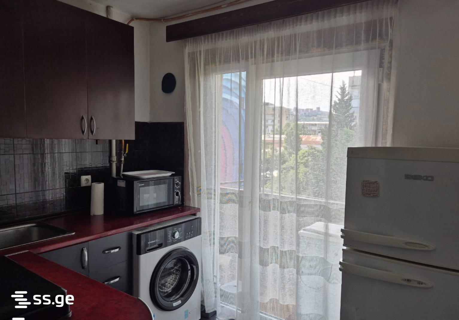 bakhtrioni st. - 1 rooms