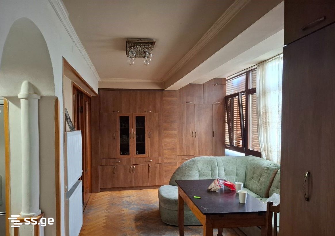 guramishvili ave (Sanzona) - 4 rooms