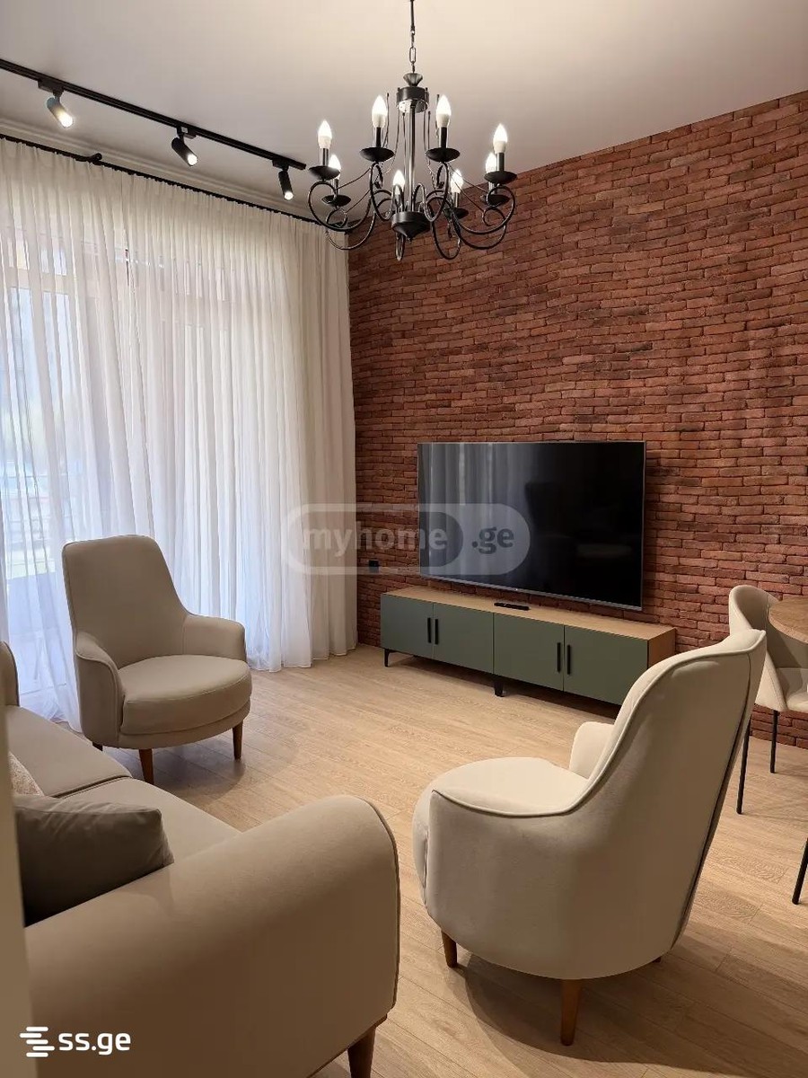 Bob walsh st. - 3 rooms