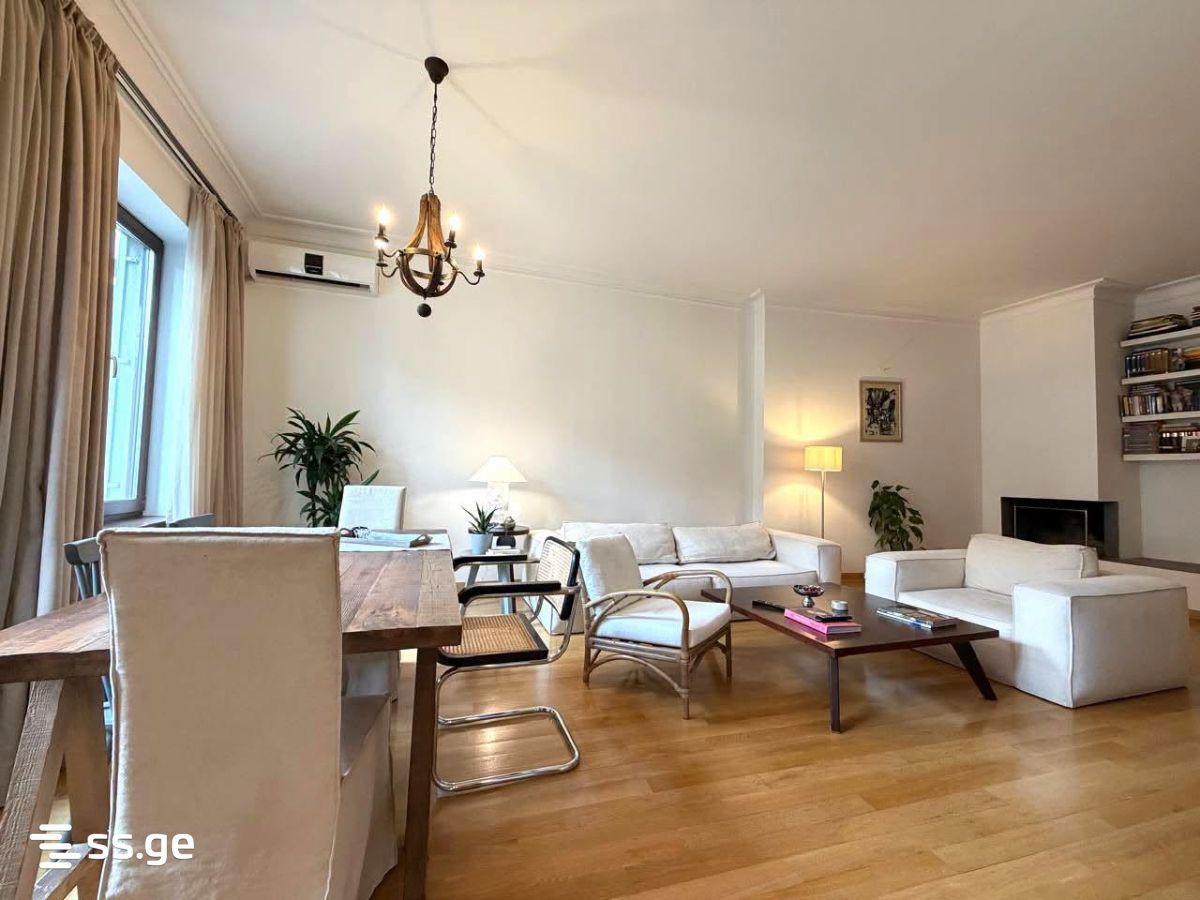 a.razmadze st. - 4 rooms