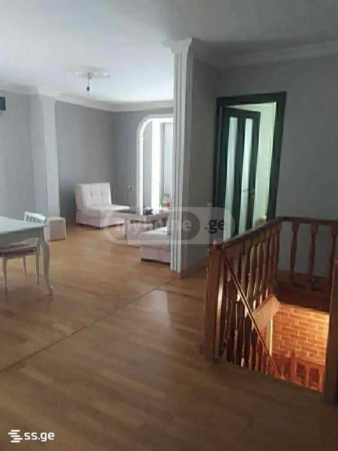 Dolidze st. 26 - 3 rooms