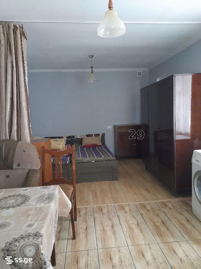 gogasheni st. 4 - 1 rooms