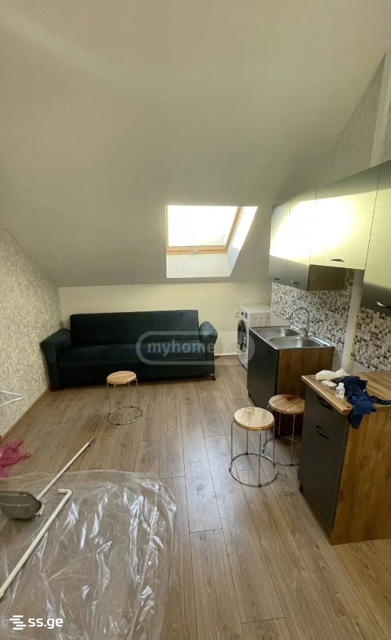 Ts. Dadiani st. (nadzaladevi) - 3 rooms