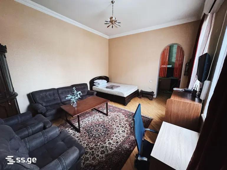 janashia st. - 1 rooms