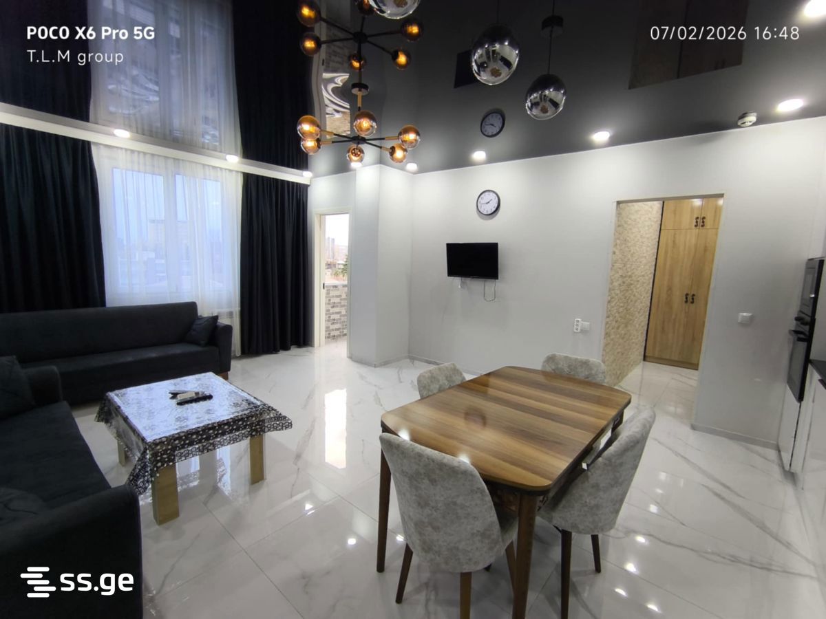 48 - 3 rooms