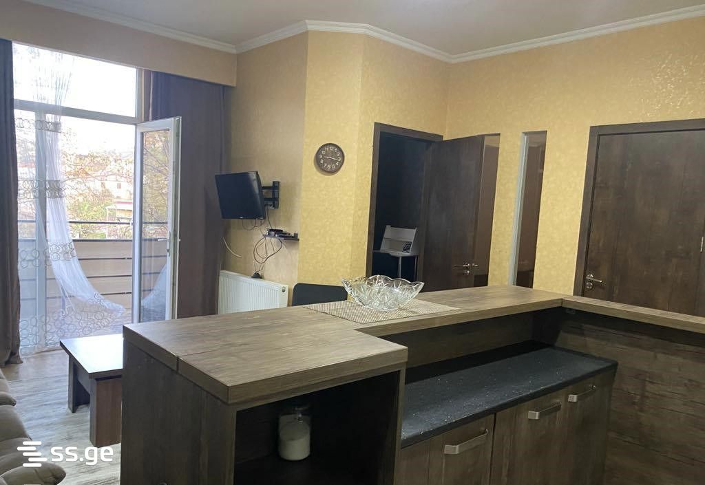 manjgaladze st. - 3 rooms