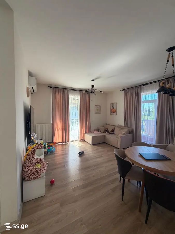 Bob walsh st. 2 - 4 rooms