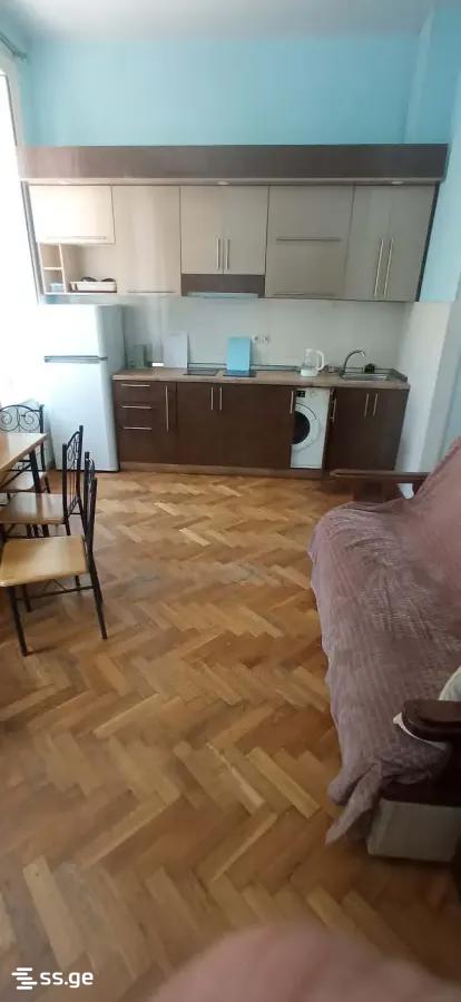 Kakhidze st. 8 - 2 rooms