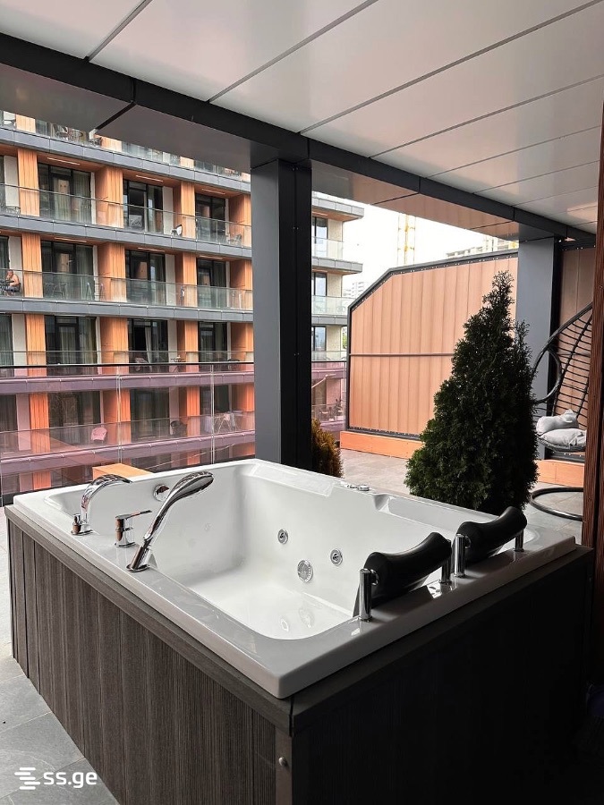 R. Nizharadze st. 18 - 2 rooms