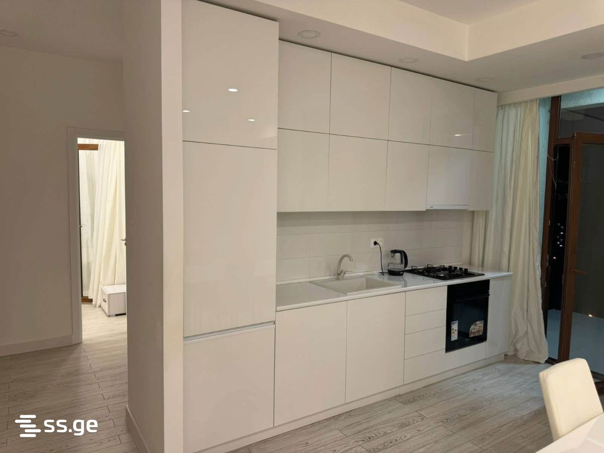 mirotadze st. 8 - 4 rooms