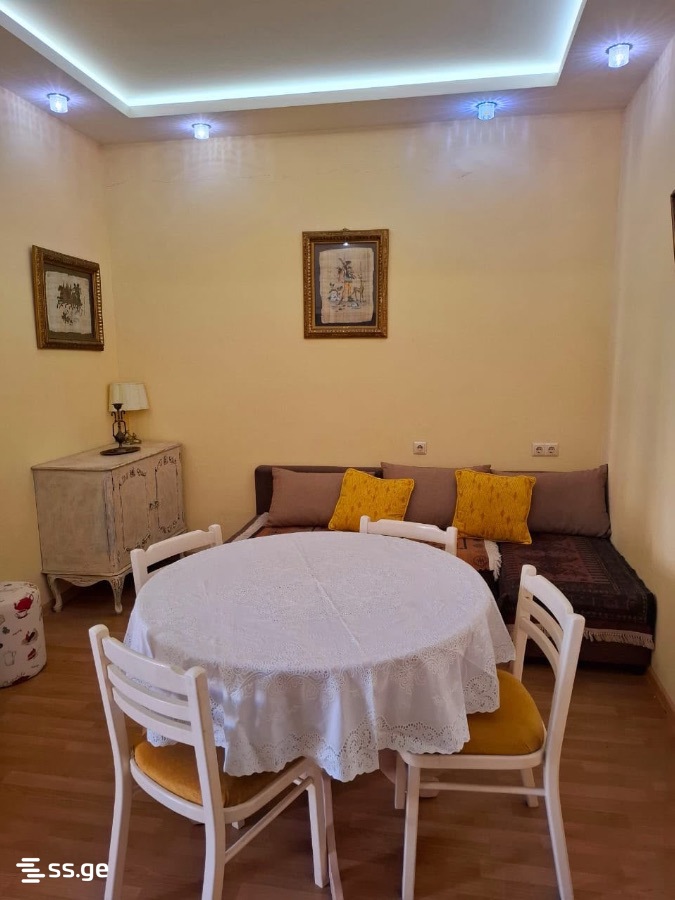 a.wereTlis avenue - 3 rooms