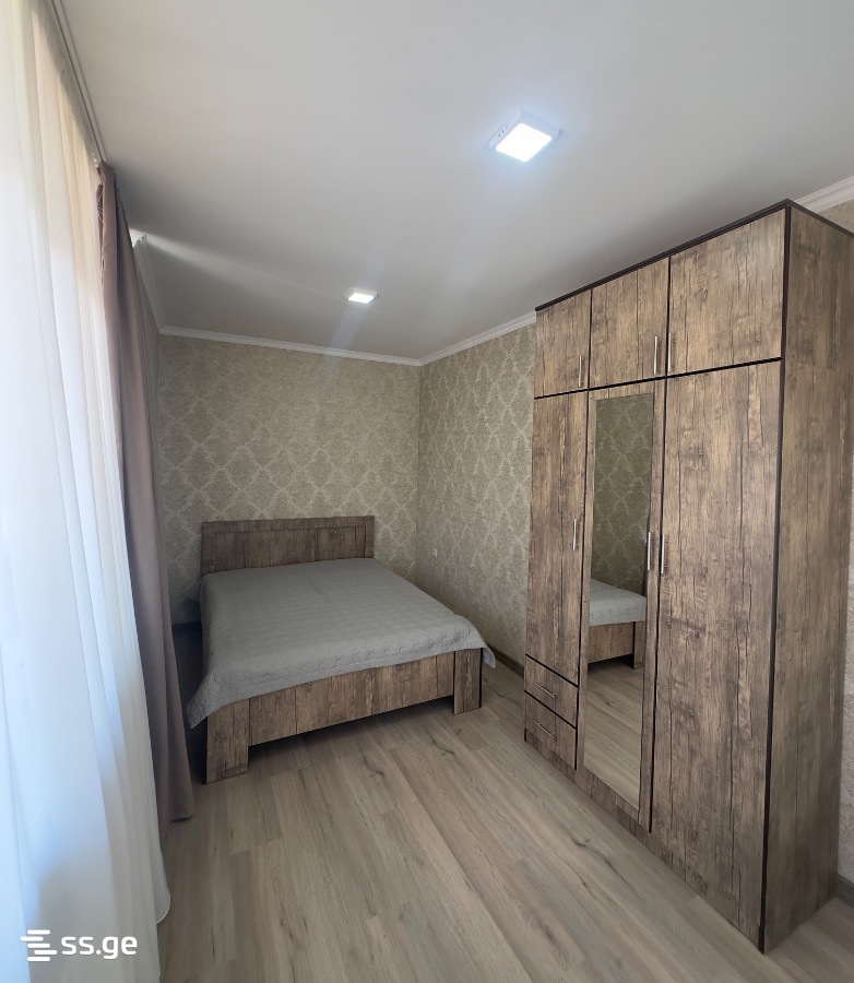 Gobronidze st. 13 - 2 rooms