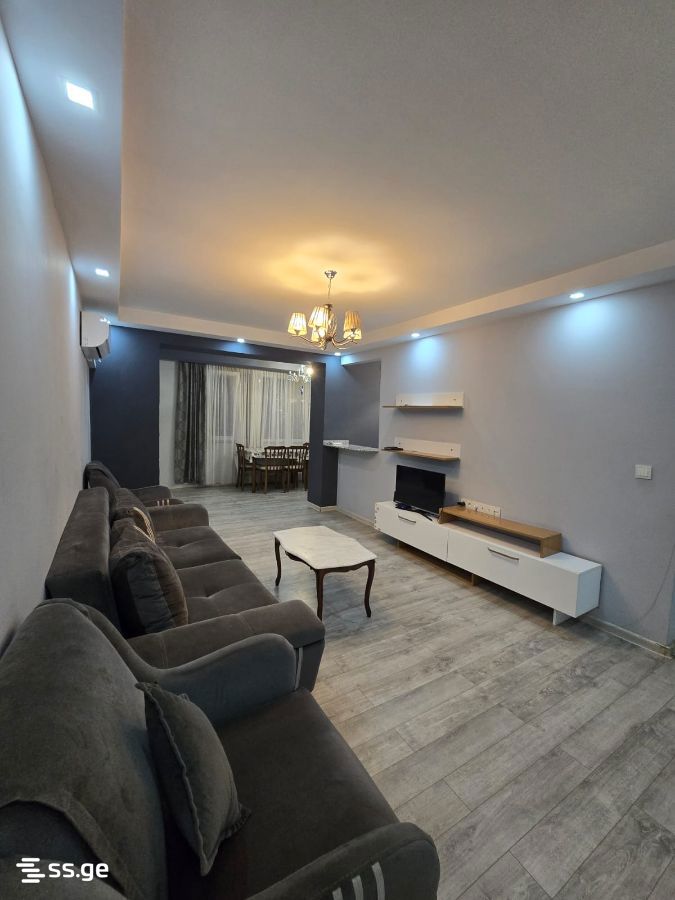 Sh. Rustaveli Ave. 10 - 3 rooms
