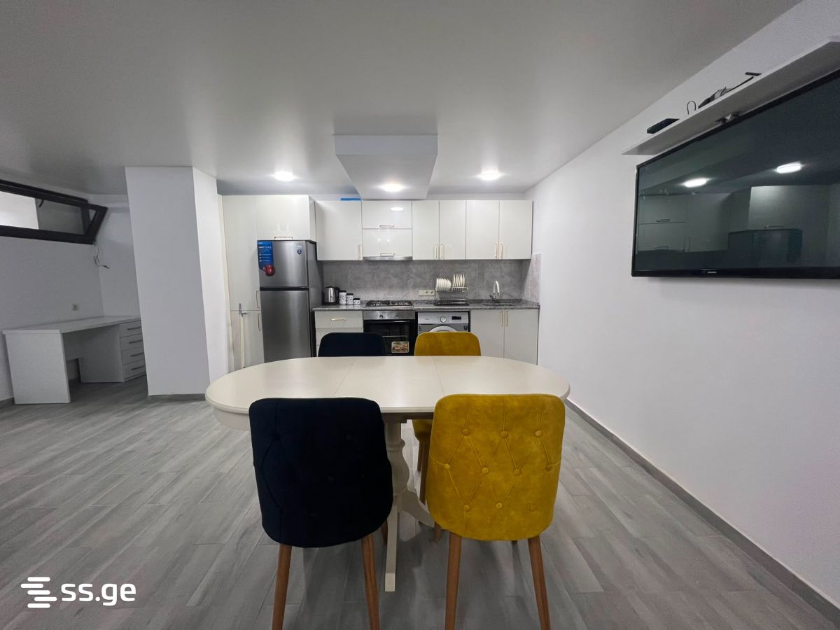 Bagrationi str. 174 - 3 rooms