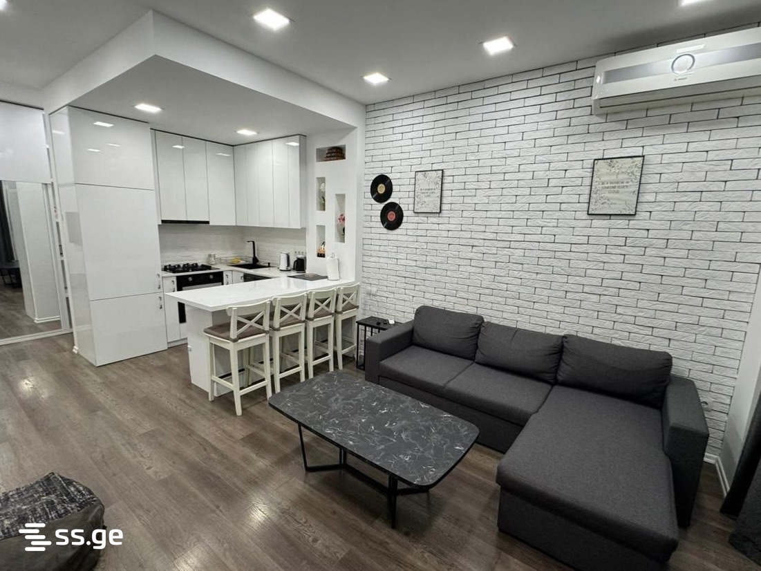 7 - 3 rooms