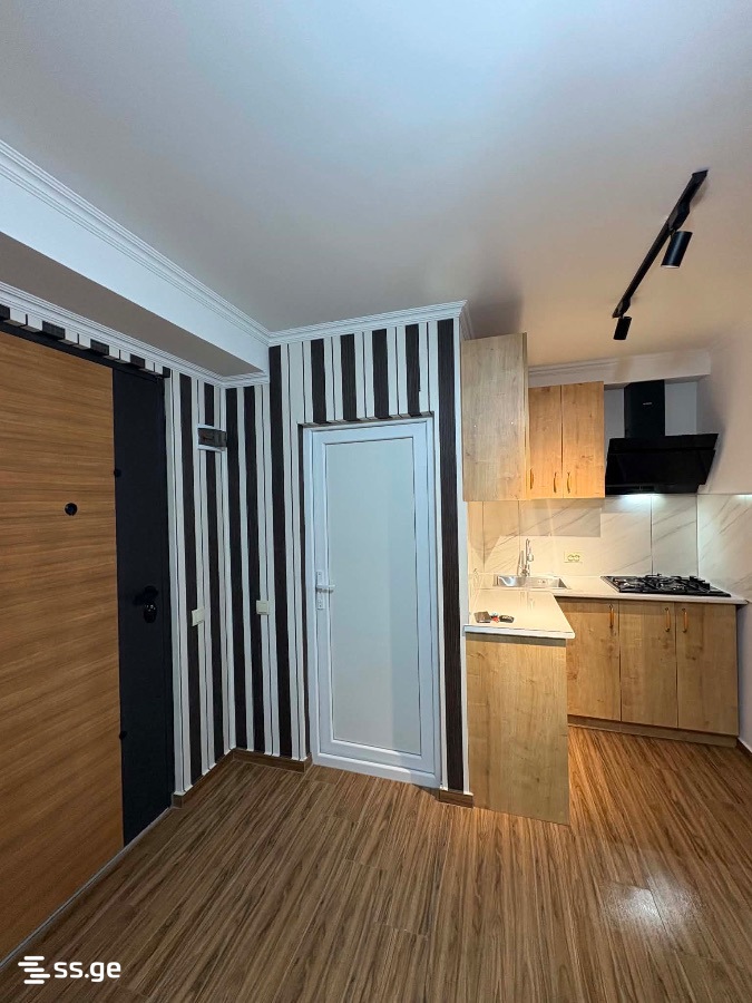 pekini st. 41 - 1 rooms