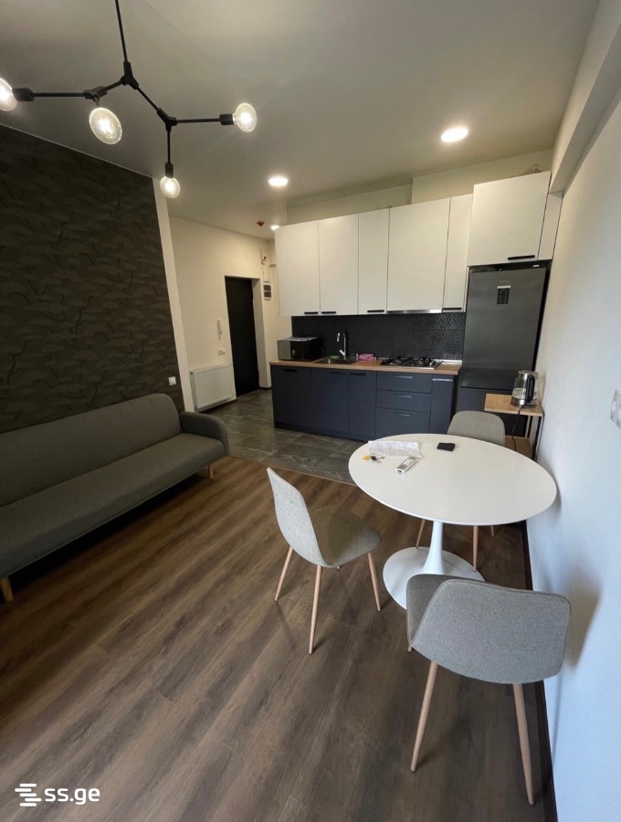 universiteti st. 10 - 2 rooms