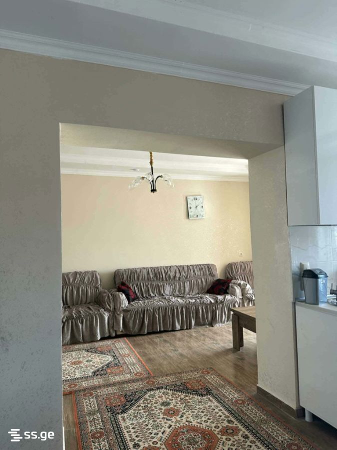 24 - 3 rooms