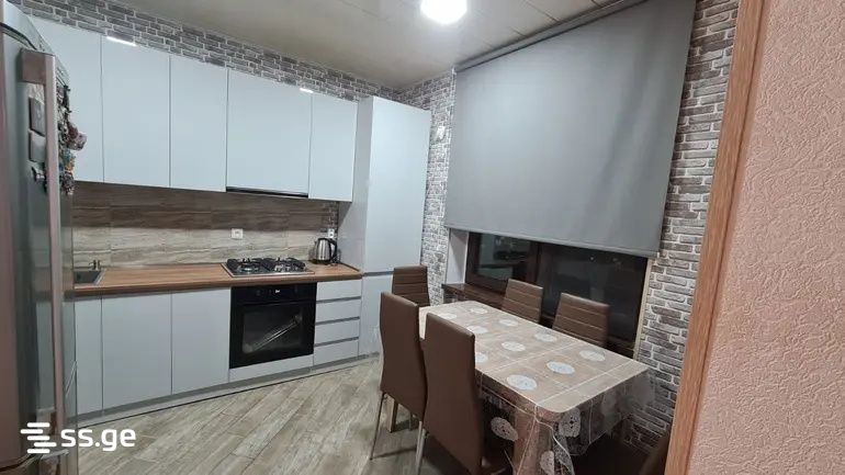 kindzmarauli st. - 5 rooms
