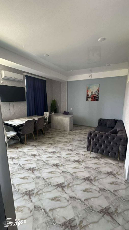 Beri Gabriel Salosi Ave. - 3 rooms