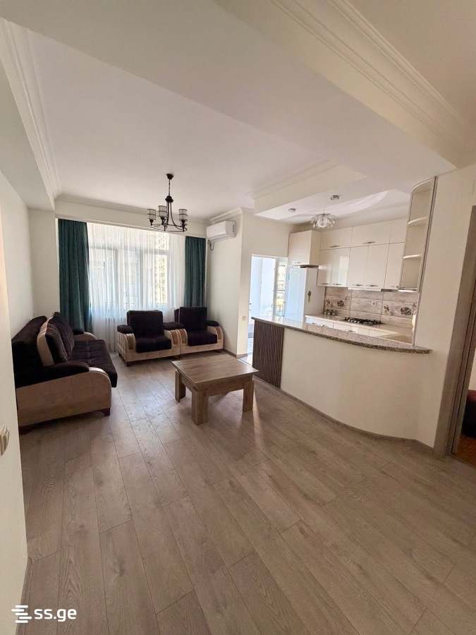 Sh. Inasaridze St. 19 - 3 rooms