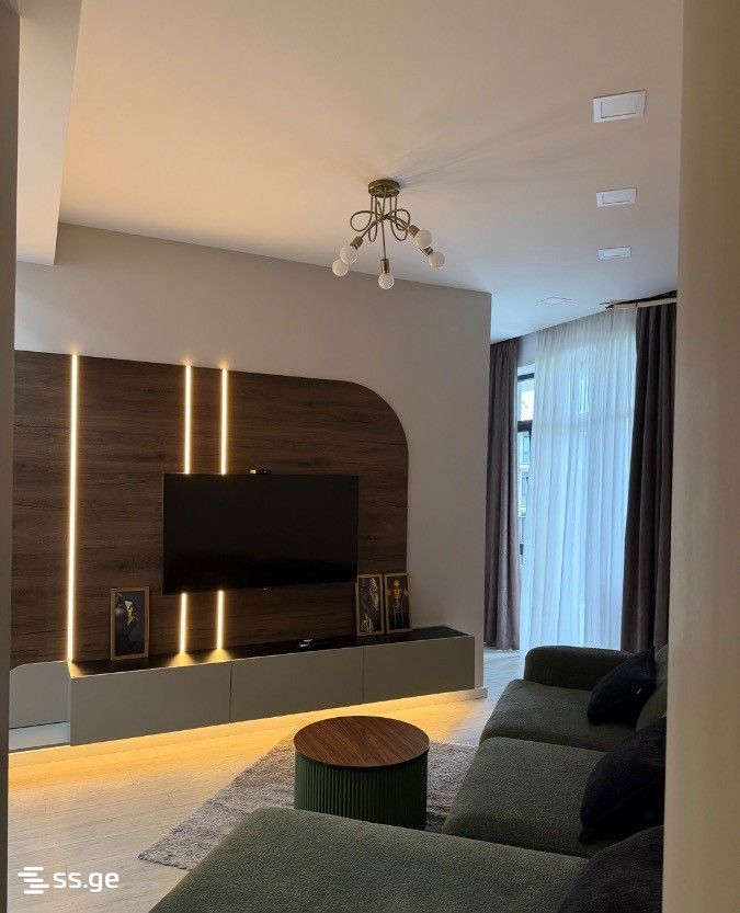 Bob walsh st. - 3 rooms